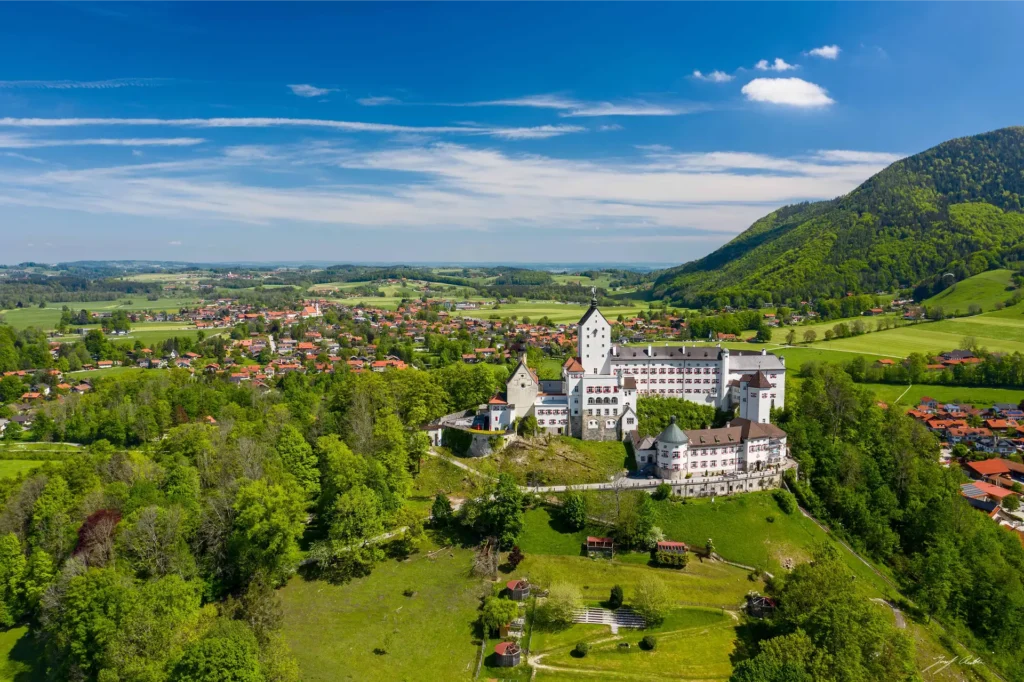 Schloss Hohenaschau copyright@Sepp Reiter